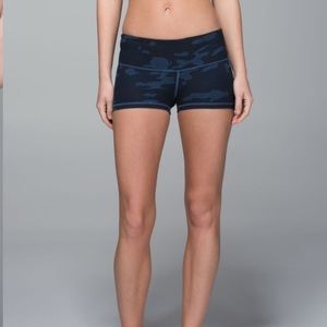 Lulu lemon blue camo shorts
